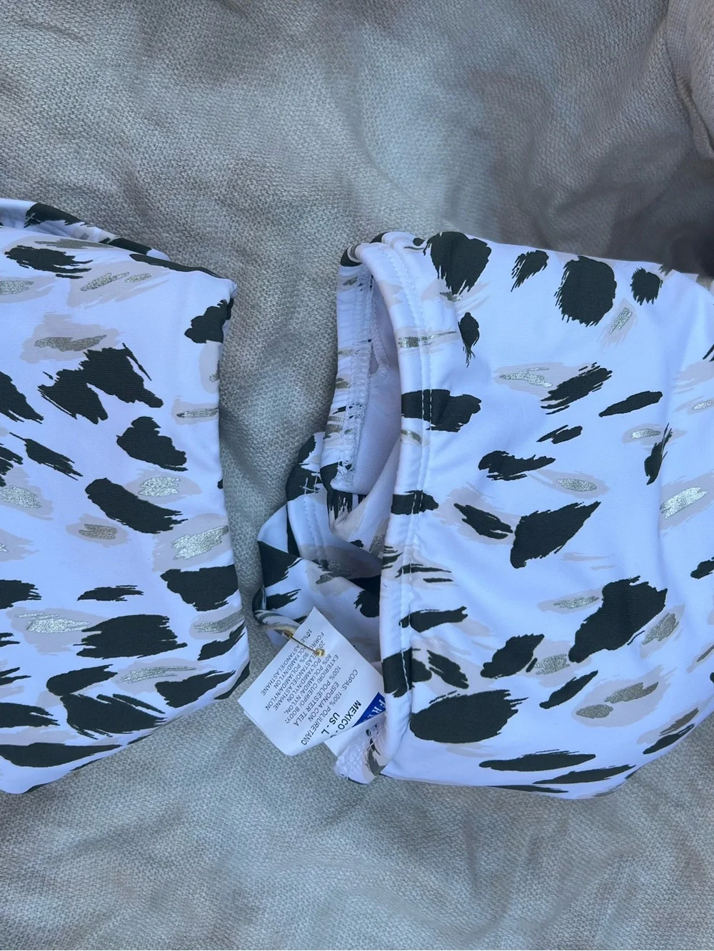 White Animal Print One-Shoulder Bikini Set - Picture 7 of 7